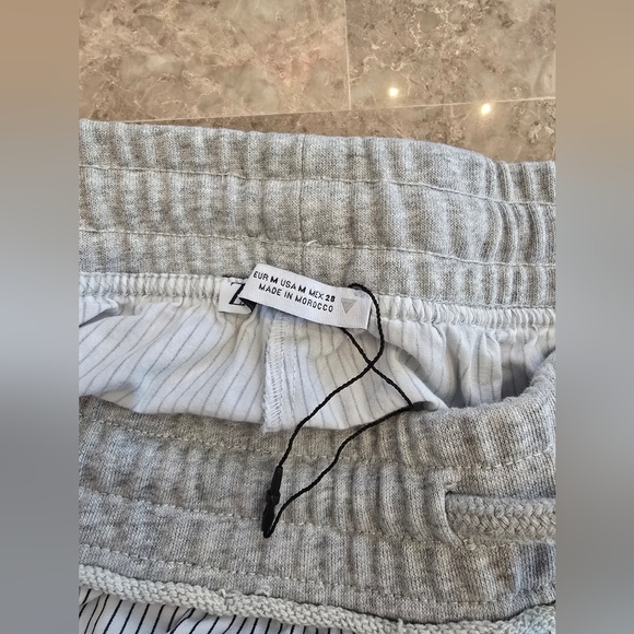 Zara Boxer Shorts Sz M - Picture 2 of 3